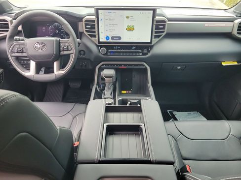 New 2026 Toyota Tundra Limited AWD/4WD image 12