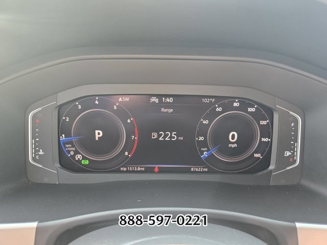 Used 2022 Volkswagen Atlas Cross Sport SE w/ Panoramic Sunroof Package FWD image 30