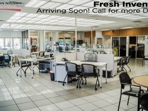 Used 2022 Mercedes-Benz C 300 Sedan image 29