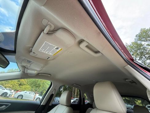 Used 2020 Ford Edge Titanium FWD image 52