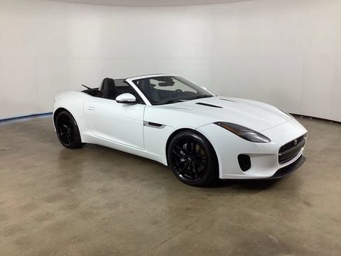 Used 2018 Jaguar F-TYPE Convertible RWD image 37