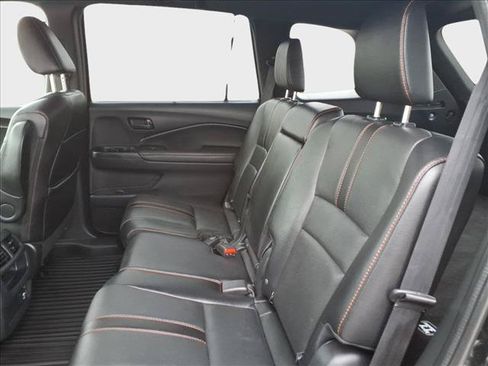Used 2023 Honda Passport TrailSport image 31
