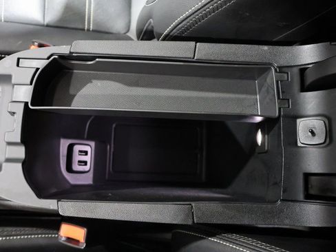 Used 2022 GMC Terrain Denali w/ Black Diamond Edition image 36