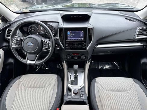 Used 2023 Subaru Forester Premium image 17