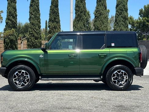 Used 2025 Ford Bronco Outer Banks AWD/4WD image 7