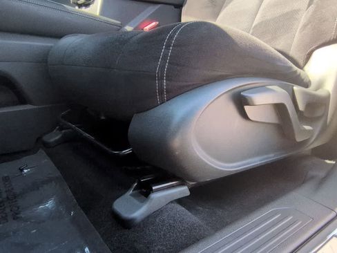 Used 2021 Nissan Murano S AWD/4WD image 17