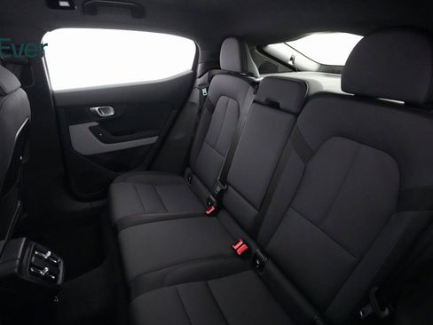 Used 2024 Polestar Polestar 2 image 10