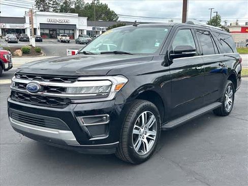 Used 2024 Ford Expedition Max Limited AWD/4WD image 7
