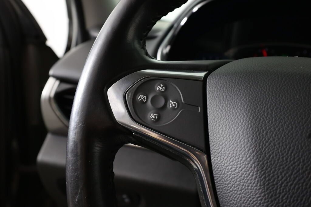 Used 2018 Chevrolet Traverse LT FWD image 33