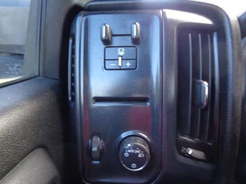 Used 2019 Chevrolet Silverado 3500 W/T w/ WT Convenience Package AWD/4WD image 17