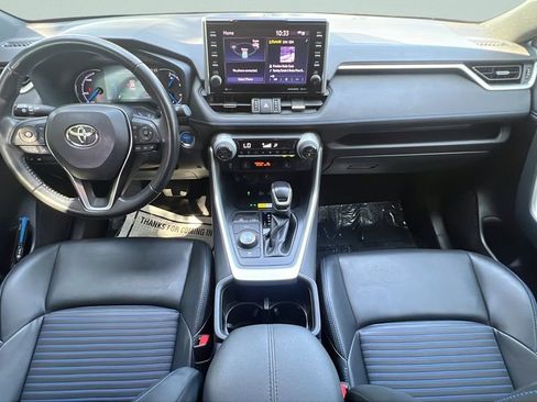 Used 2022 Toyota RAV4 XSE AWD/4WD image 12