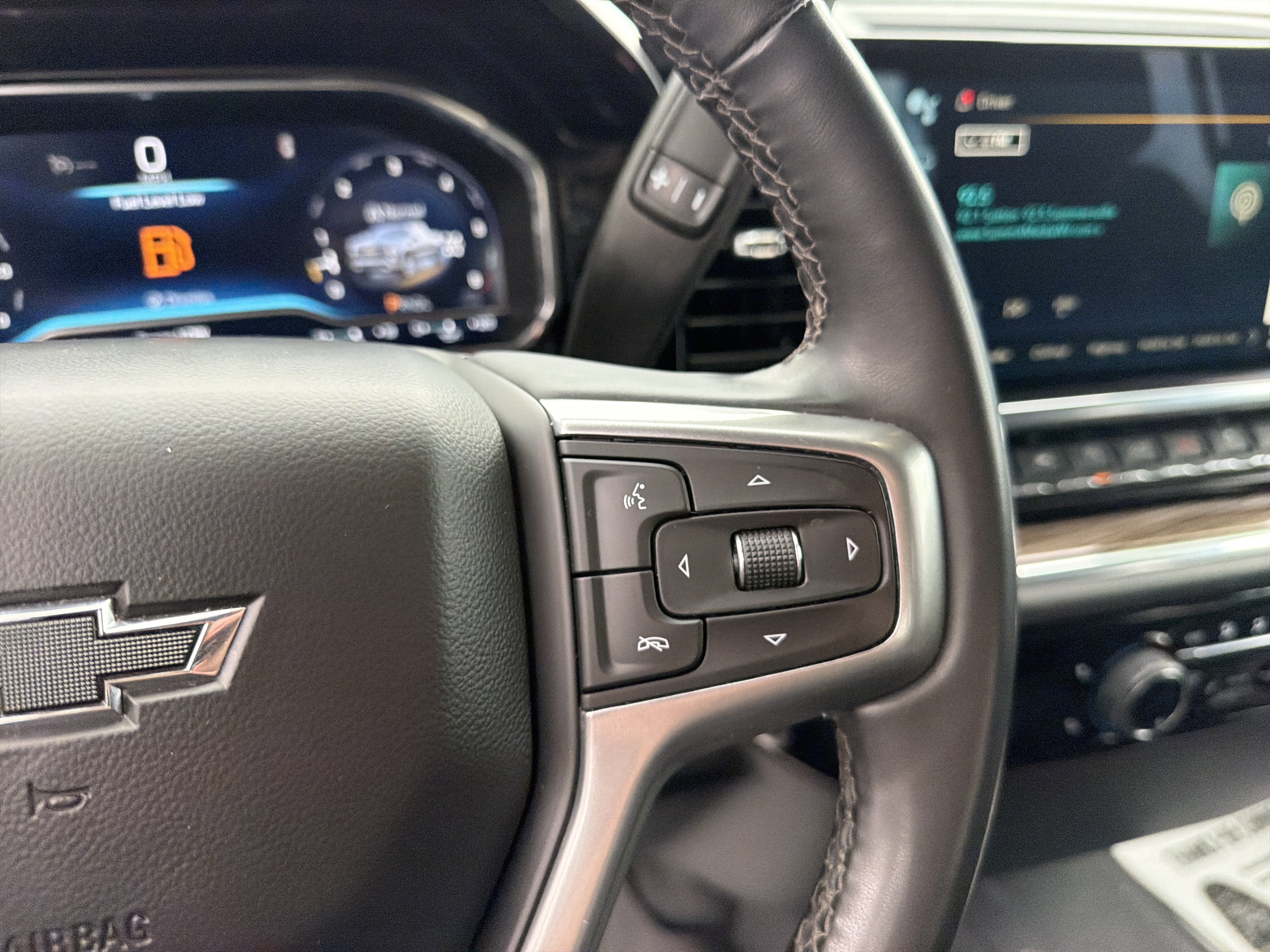 Certified 2024 Chevrolet Silverado 1500 RST w/ Z71 Off-Road Package AWD/4WD image 21