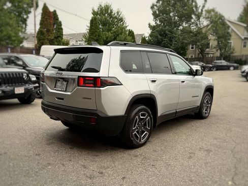 New 2026 Jeep Cherokee Laredo AWD/4WD image 8