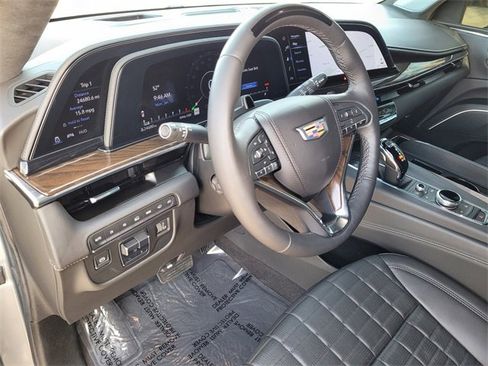 Used 2024 Cadillac Escalade Sport Platinum image 20