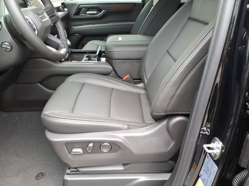 New 2026 GMC Yukon XL Denali AWD/4WD image 14