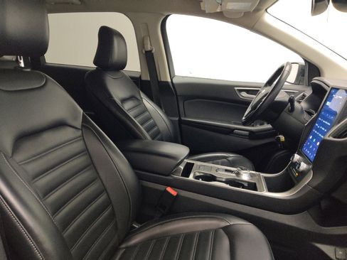 Used 2023 Ford Edge SEL image 21