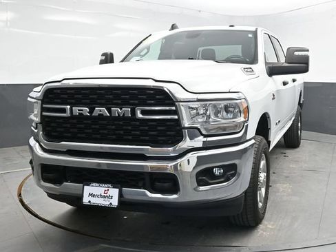 Used 2023 RAM 2500 Big Horn w/ Level 1 Equipment Group AWD/4WD image 2