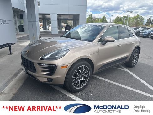 Used 2017 Porsche Macan S image 2