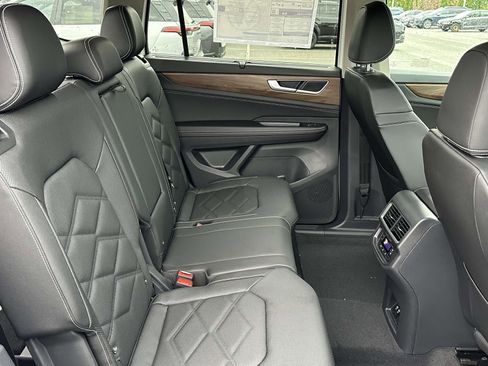 New 2026 Volkswagen Atlas SE AWD/4WD image 15