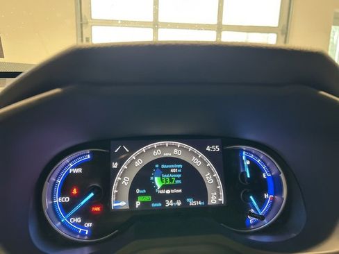 Used 2019 Toyota RAV4 XSE w/ Carpet Mat Package image 10