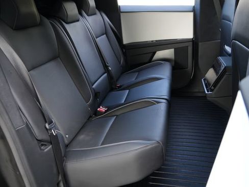 Used 2024 Tesla Cybertruck Cyberbeast AWD/4WD image 15