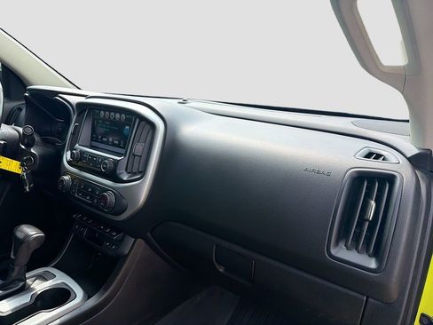 Used 2018 Chevrolet Colorado ZR2 w/ ZR2 Dusk Special Edition AWD/4WD image 28