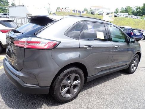 Certified 2023 Ford Edge SEL w/ Sport Appearance Package AWD/4WD image 8