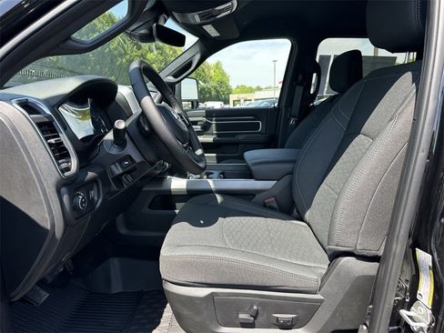 New 2025 RAM 2500 Big Horn image 12