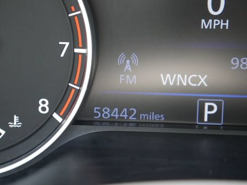 Used 2024 Nissan Altima 2.5 SV FWD image 17