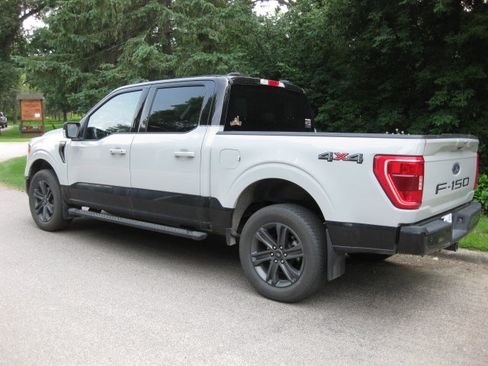 Used 2023 Ford F150 XLT w/ Equipment Group 302A High AWD/4WD image 6