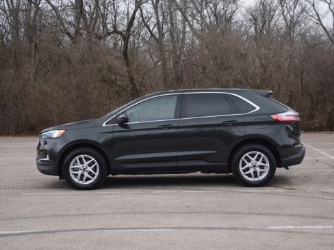 Used 2023 Ford Edge SEL image 21