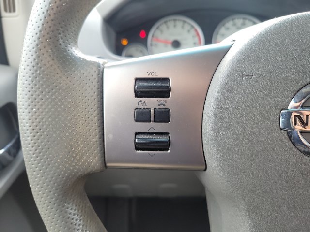 Used 2012 Nissan Frontier SV w/ Sport Appearance Pkg RWD image 23