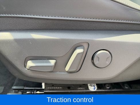 Used 2024 Kia Niro Wind FWD image 17
