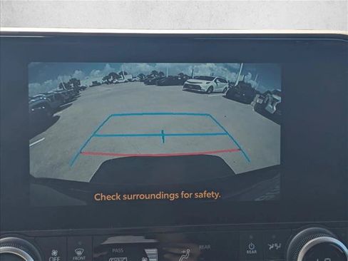 New 2026 Toyota Highlander XLE AWD/4WD image 13