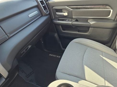 Used 2024 RAM 2500 Big Horn w/ Bed Utility Group image 12