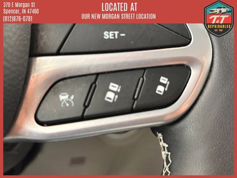 Used 2024 Chrysler Pacifica Touring-L FWD image 73
