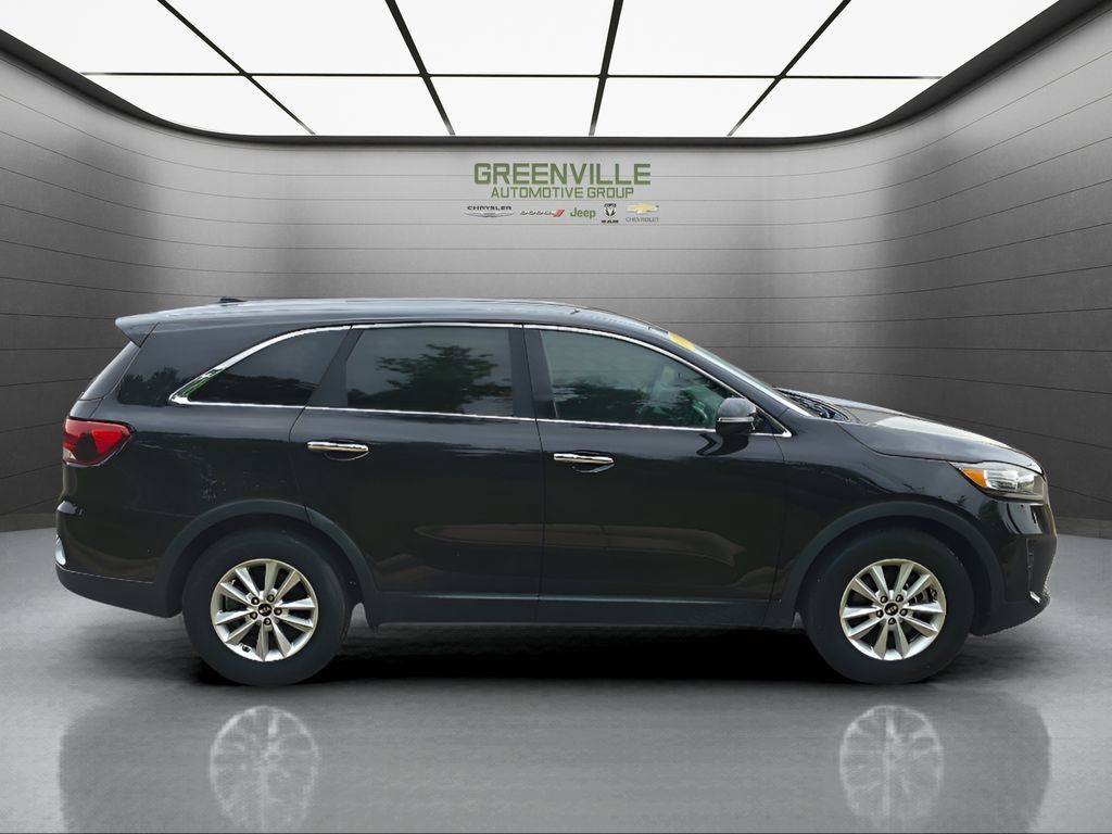 Used 2020 Kia Sorento FWD V6 image 6