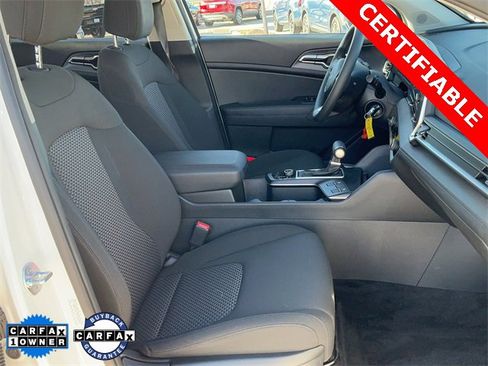 Certified 2025 Kia Sportage LX image 16
