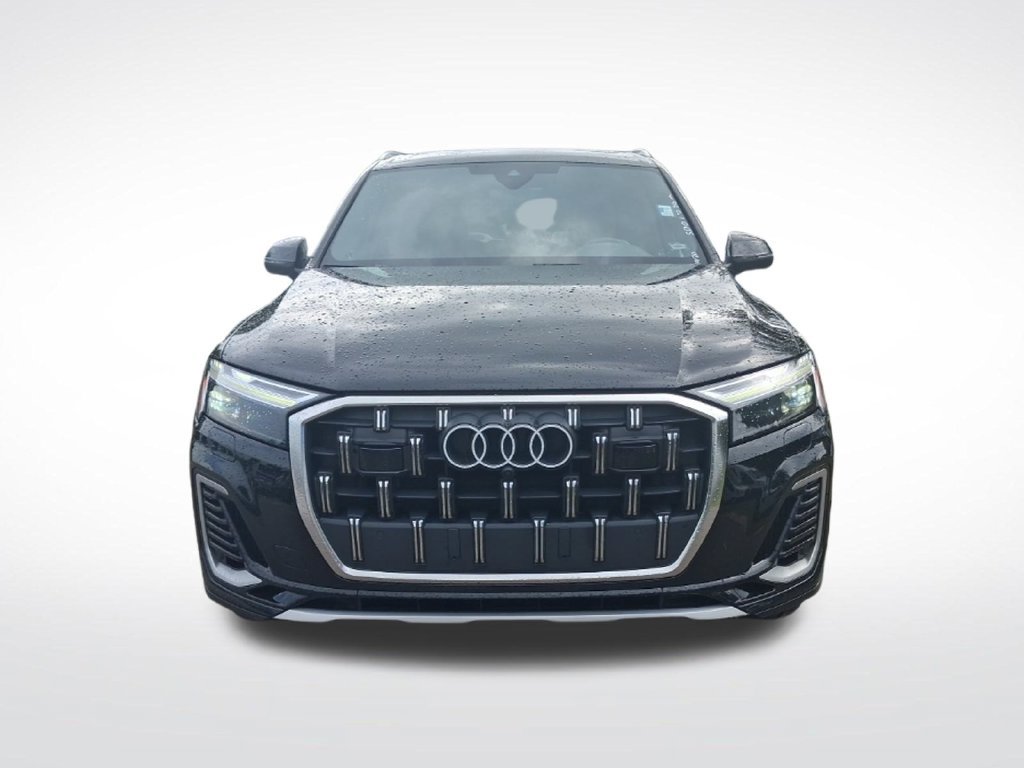 Used 2025 Audi Q7 3.0T Premium Plus AWD/4WD image 3