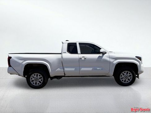 New 2026 Toyota Tacoma SR5 AWD/4WD image 9
