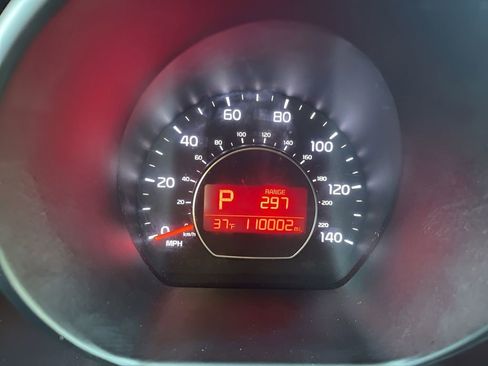 Used 2016 Kia Soul + FWD image 21