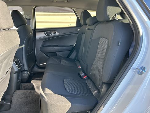New 2026 Kia Sportage S image 12