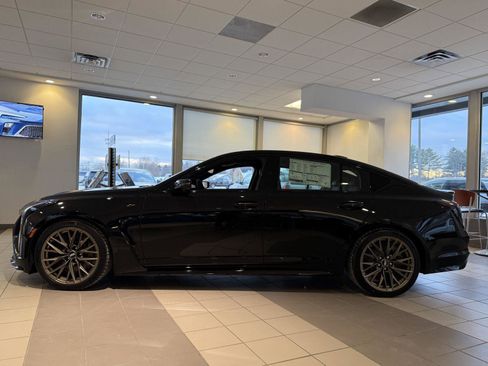 New 2026 Cadillac CT5 V Blackwing image 7