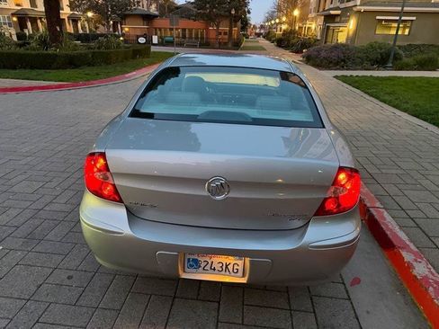 Used 2007 Buick LaCrosse CXL FWD image 16