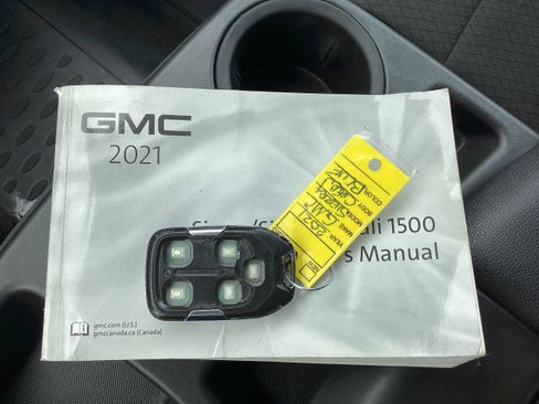 Used 2021 GMC Sierra 1500 SLE AWD/4WD image 19