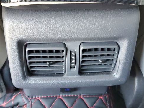 Used 2022 Toyota Camry XSE image 11