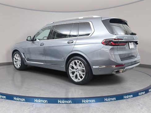 Used 2023 BMW X7 xDrive40i w/ Premium Package image 8