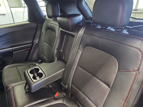 Used 2025 Ford Escape ST-Line image 13