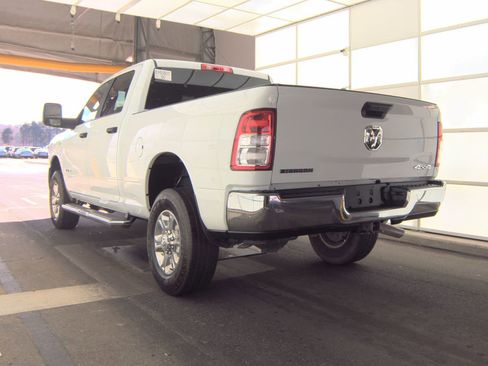 Used 2024 RAM 2500 Big Horn w/ Bed Utility Group image 5