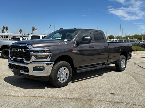 New 2026 RAM 2500 Tradesman AWD/4WD image 2